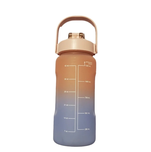 NEW Ombre Water Bottle with Hydration Measurement & Flip-Top Lid 48 oz - Picture 1 of 2